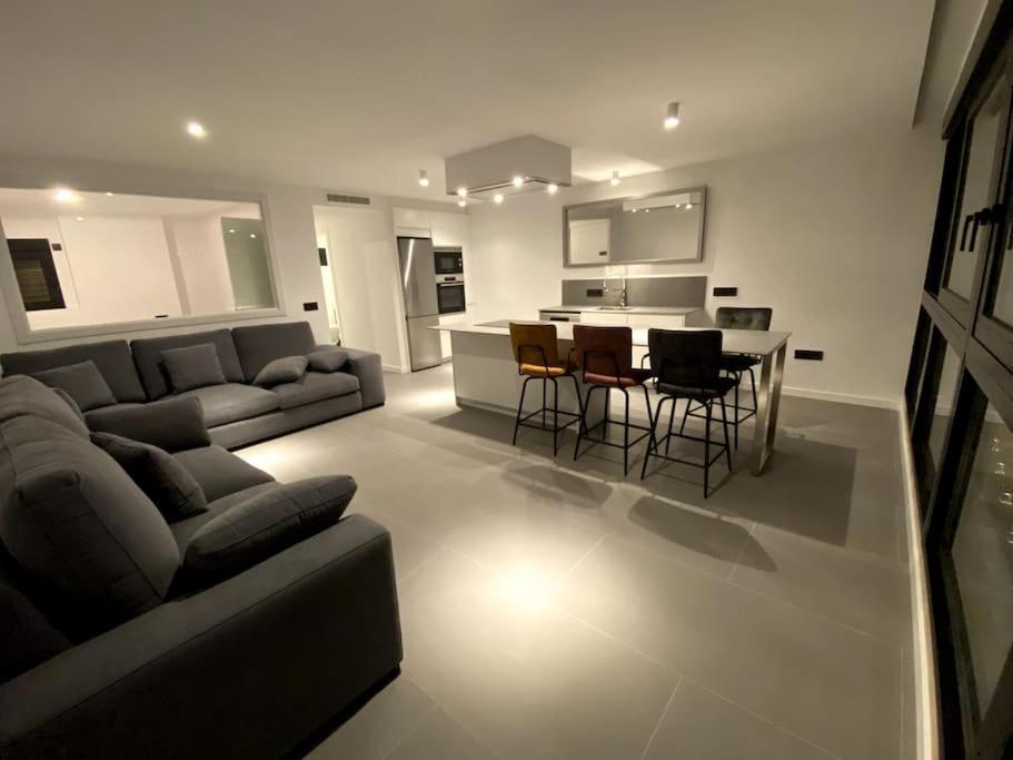 Estupendo Apartamento En Planta 22. 1ª Linea. Διαμέρισμα Μπένιντορμ Εξωτερικό φωτογραφία
